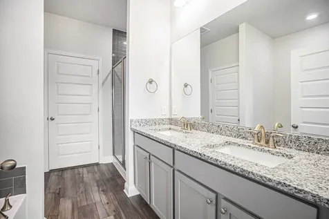 4329 West Bayou Maison Circle Dickinson TX 77539