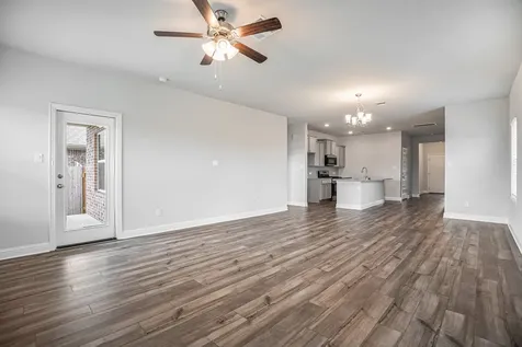 4329 West Bayou Maison Circle Dickinson TX 77539