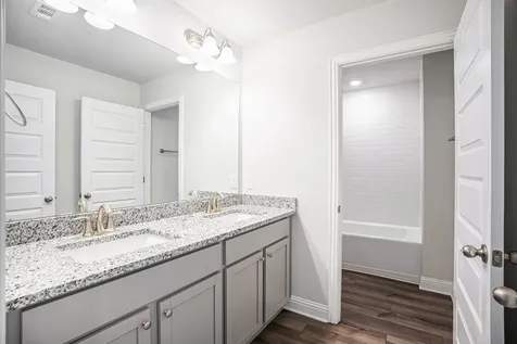 4329 West Bayou Maison Circle Dickinson TX 77539