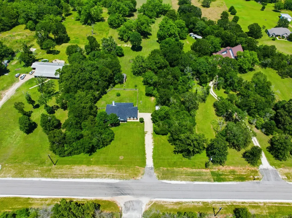 13732 Ferrill Creek Road Bryan TX 77808
