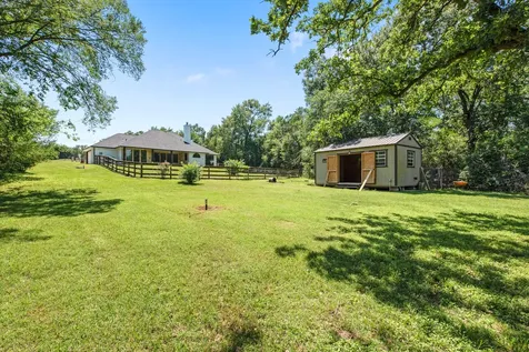 13732 Ferrill Creek Road Bryan TX 77808