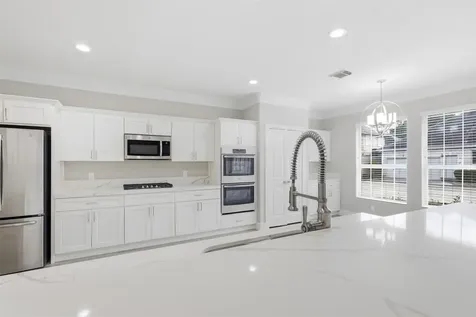 59 Champion Villa Drive Houston TX 77069