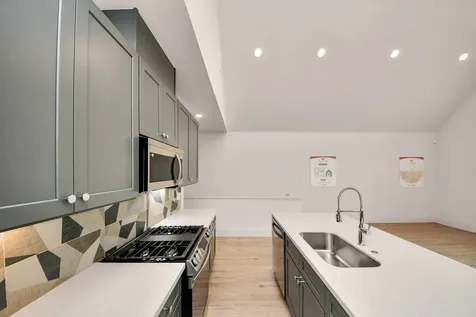 1044 Homer Street Houston TX 77091
