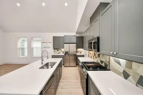 1044 Homer Street Houston TX 77091