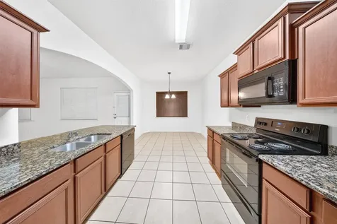 10913 Panther Court Houston TX 77099