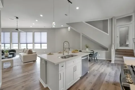 1221 Missouri Street 3 Houston TX 77006