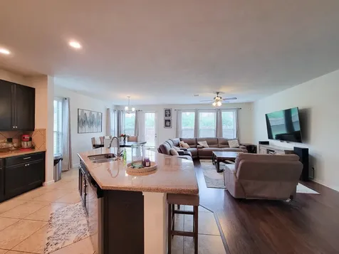 5046 Longlane Drive Houston TX 77084