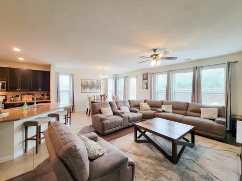 5046 Longlane Drive Houston TX 77084
