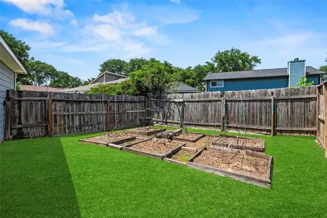 8106 Tall Firs Lane Houston TX 77095