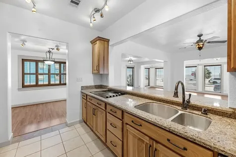 3102 Avenue S Galveston TX 77550