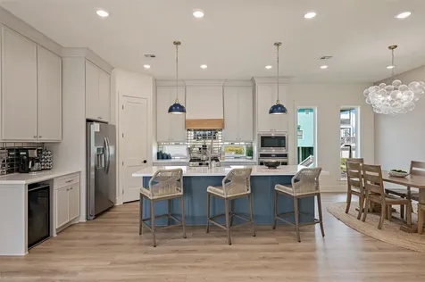 972 Driftwood Drive Crystal Beach TX 77650