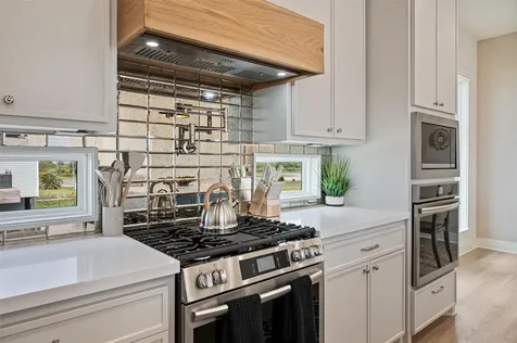 972 Driftwood Drive Crystal Beach TX 77650