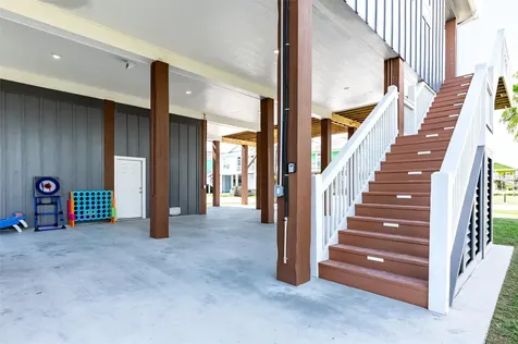 972 Driftwood Drive Crystal Beach TX 77650
