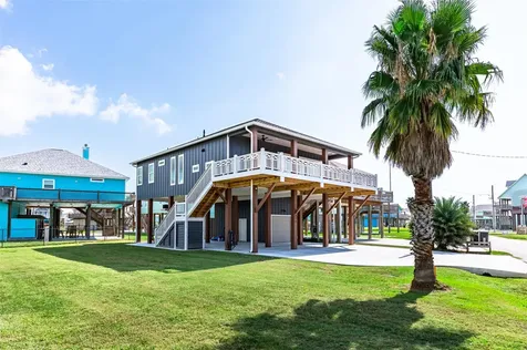 972 Driftwood Drive Crystal Beach TX 77650