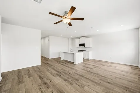 1881 Redwood Lane Dayton TX 77535