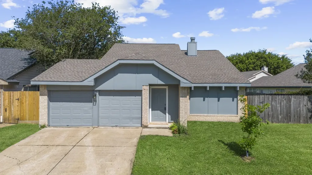 2210 Trail West Street Sugar Land TX 77478