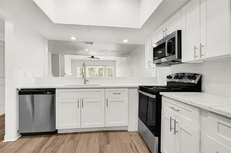 2022 Lakewood Court Willis TX 77318