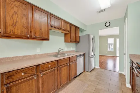 2020 Harbour Drive Seabrook TX 77586
