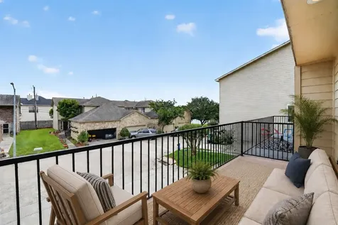 2020 Harbour Drive Seabrook TX 77586