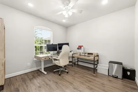 19 S Sandbells Park Lane Montgomery TX 77316