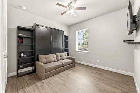 19 S Sandbells Park Lane Montgomery TX 77316