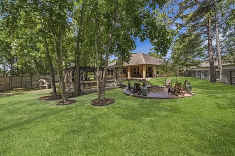 19 S Sandbells Park Lane Montgomery TX 77316