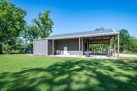 3442 County Road 2326 Dayton TX 77535