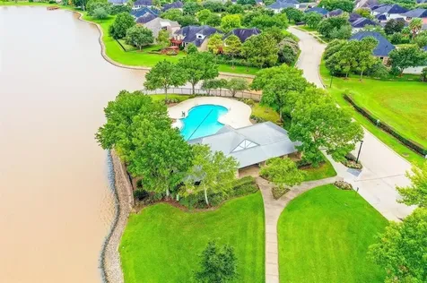 3303 Ashland Grove Lane Sugar Land TX 77498
