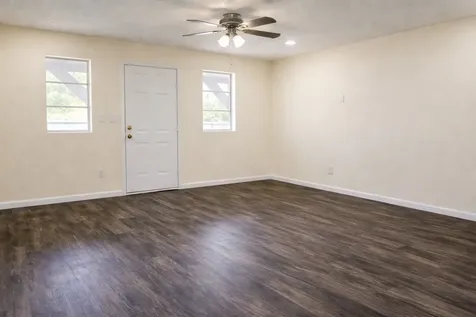 221 Macie Lane Cleveland TX 77328