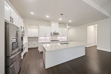 204 Bee Balm Court Conroe TX 77304