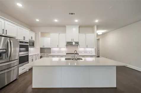 204 Bee Balm Court Conroe TX 77304