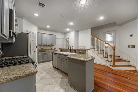 1324 Prince Street Houston TX 77008
