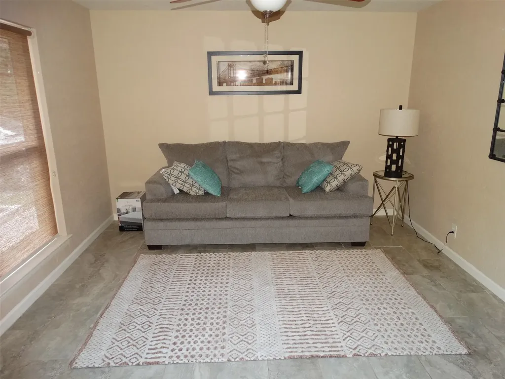 5831 Dan Duryea Street San Antonio TX 78240