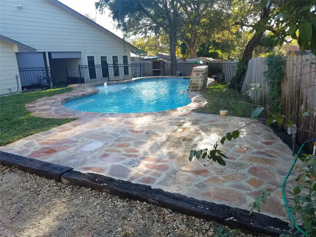 5831 Dan Duryea Street San Antonio TX 78240
