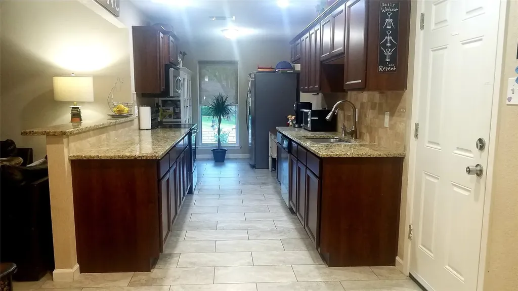 5831 Dan Duryea Street San Antonio TX 78240