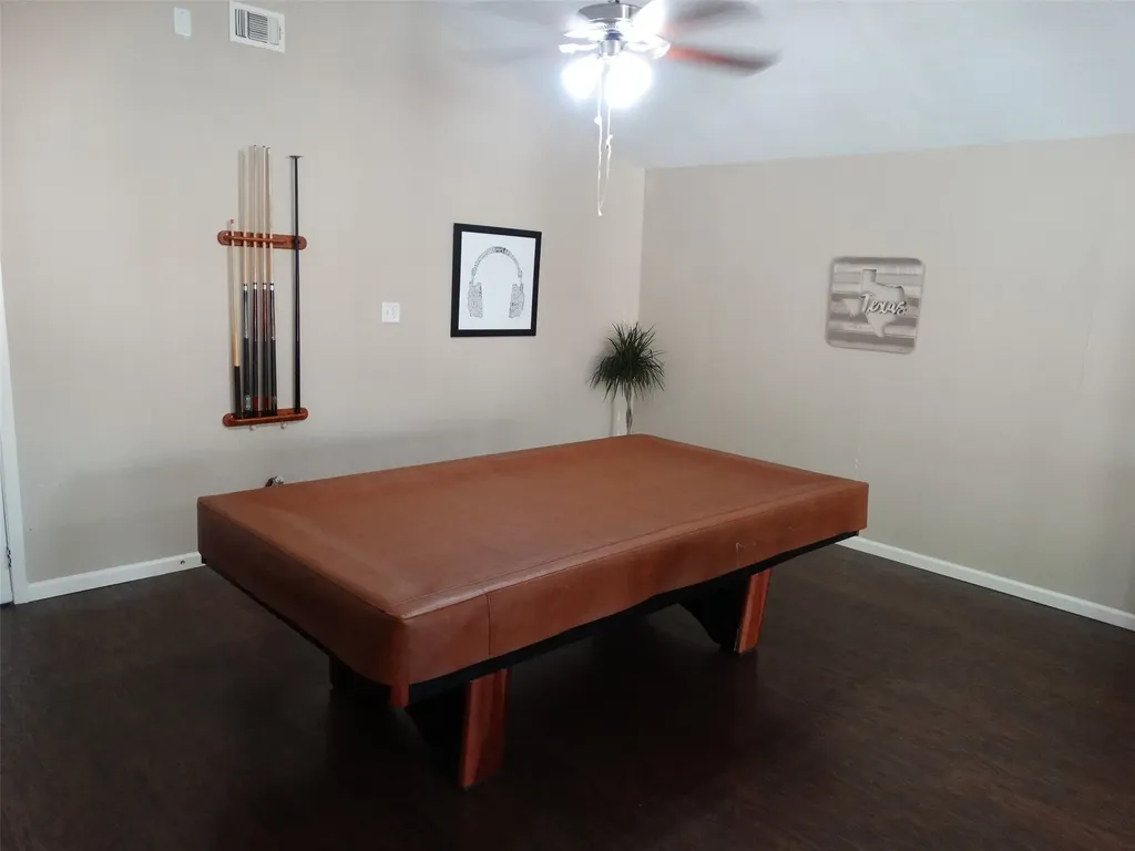 5831 Dan Duryea Street San Antonio TX 78240