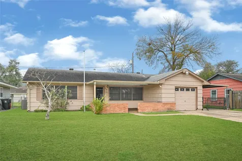 1853 Huge Oaks Street Houston TX 77055