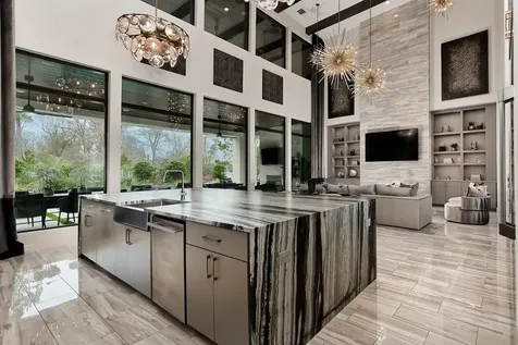10 Lace Point The Woodlands TX 77382