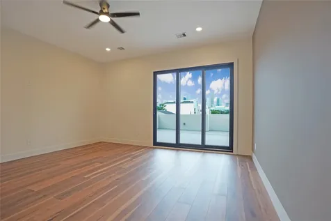 315 Palmer Street Houston TX 77003