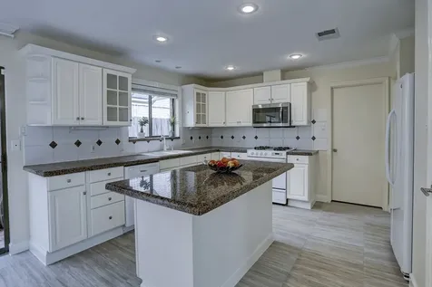 13819 Starhill Court Houston TX 77077