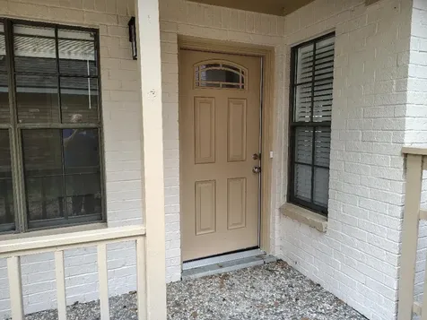 2823 Whitman Drive Montgomery TX 77356