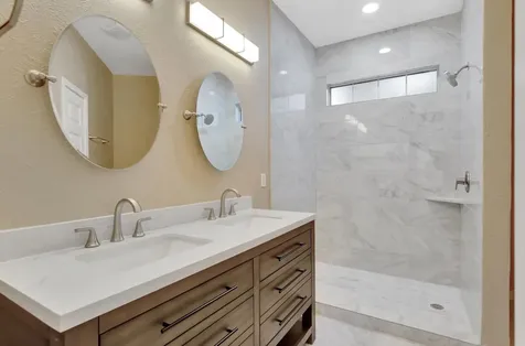 126 Wintergreen The Woodlands TX 77382