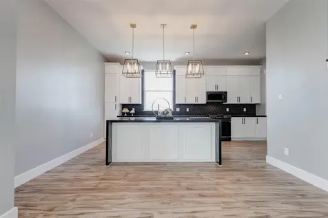 5522 Kiam Street A Houston TX 77007