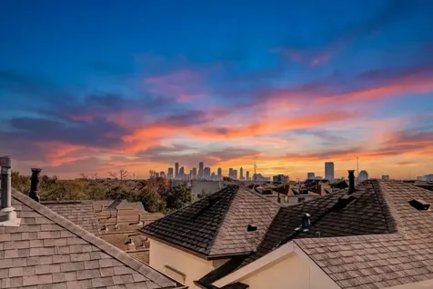 5522 Kiam Street A Houston TX 77007