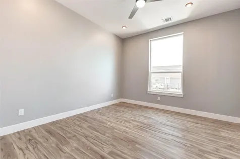 5522 Kiam Street A Houston TX 77007