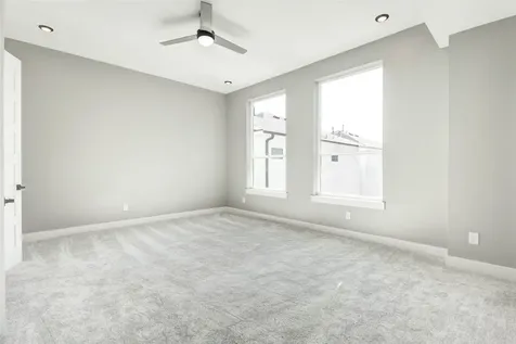 5522 Kiam Street A Houston TX 77007