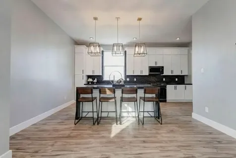 5522 Kiam Street A Houston TX 77007