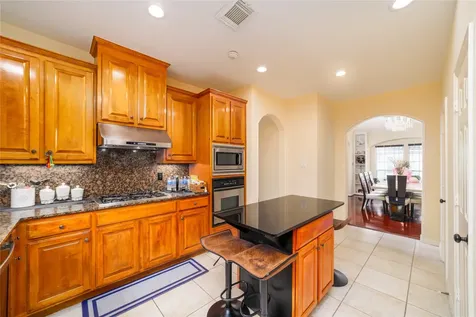 6035 N Arrowana Lane Houston TX 77036