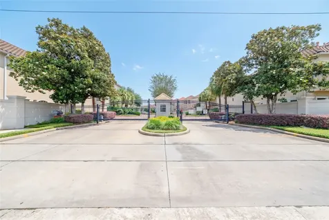 6035 N Arrowana Lane Houston TX 77036