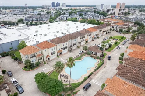6035 N Arrowana Lane Houston TX 77036